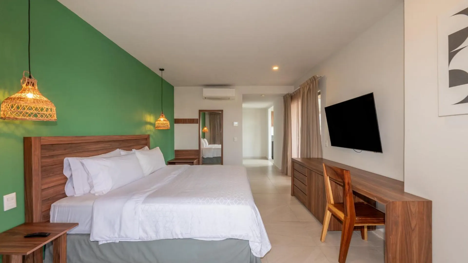 Holiday Inn Tulum By Ihg 4*,