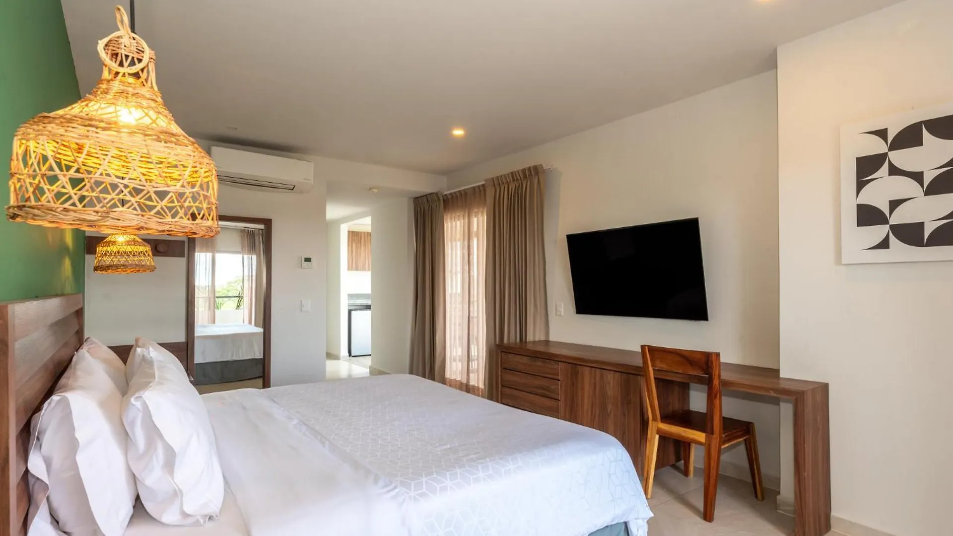 Holiday Inn Tulum By Ihg Hotel