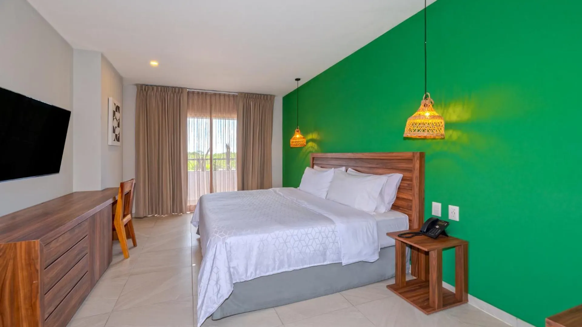 Holiday Inn Tulum By Ihg 4*,  Mexico