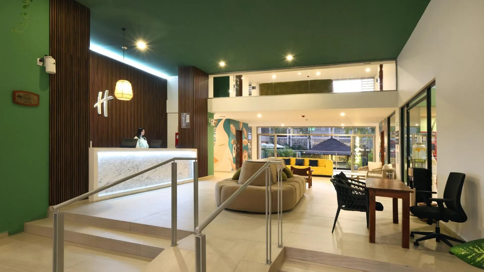 Holiday Inn Tulum By Ihg Hotel
