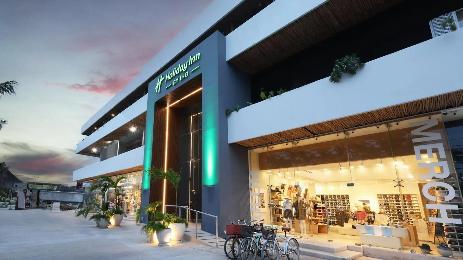 Holiday Inn Tulum By Ihg 4*,